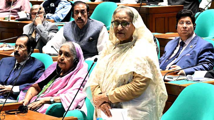 আ.লীগ সরকারে আসার পর এগিয়ে যাচ্ছে বাংলাদেশ : সংসদে প্রধানমন্ত্রী