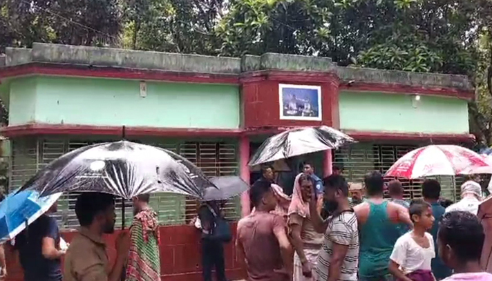 চাঁদপুরে বাসা থেকে স্বামী-স্ত্রীর মরদেহ উদ্ধার