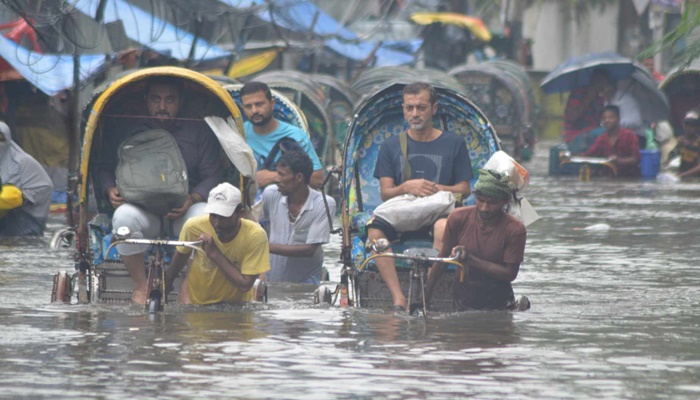 ভারী বর্ষণে ফের ডুবল চট্টগ্রাম