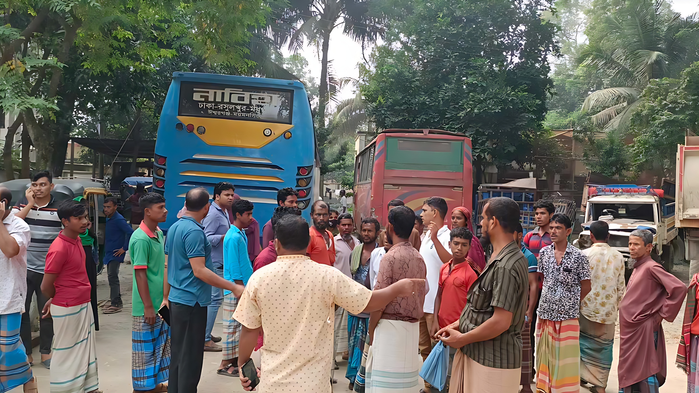 দুই জেলায় সড়ক দুর্ঘটনায় ৯ জনের মৃত্যু