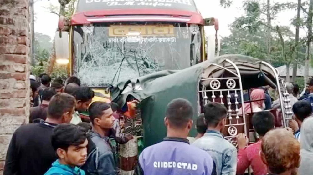 ঝালকাঠিতে বাস-টেম্পু সংঘর্ষ, নারীসহ নিহত ৩