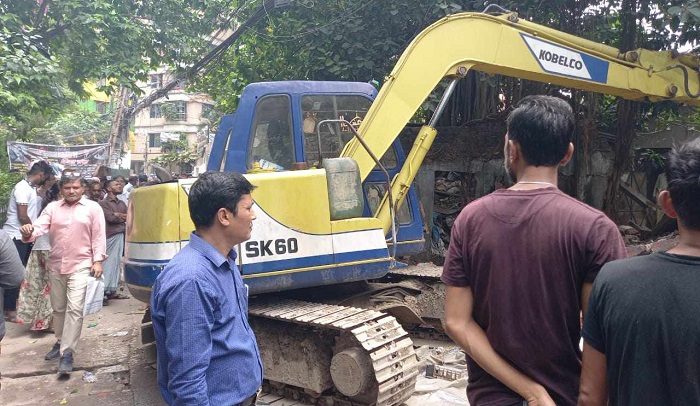 মুক্তিযোদ্ধা কল্যাণ ট্রাস্টের সম্পত্তিতে অবৈধ অবস্থানকারীদের উচ্ছেদ