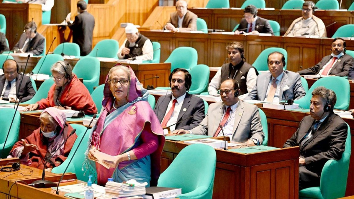 বেতন বাড়ছে সরকারি কর্মকর্তা-কর্মচারীদের