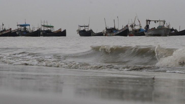 সাগরে লঘুচাপ নিয়ে যে বার্তা দিল আবহাওয়া অধিদপ্তর