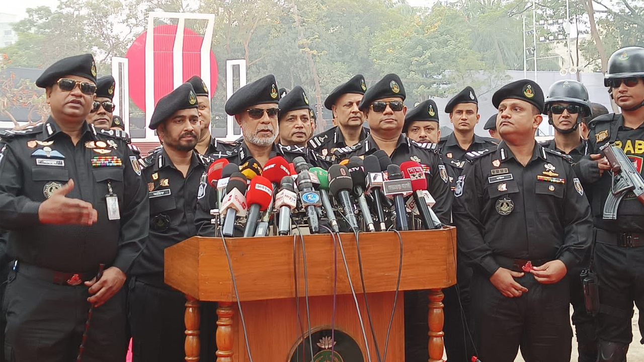 মাদক-কিশোর গ্যাংয়ের বিরুদ্ধে ‘অলআউট অ্যাকশন’ : র‌্যাব ডিজি