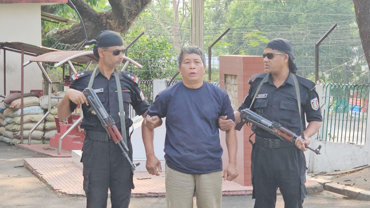 কেএনএফের প্রধান সমন্বয়ক চেওসিম বম গ্রেপ্তার