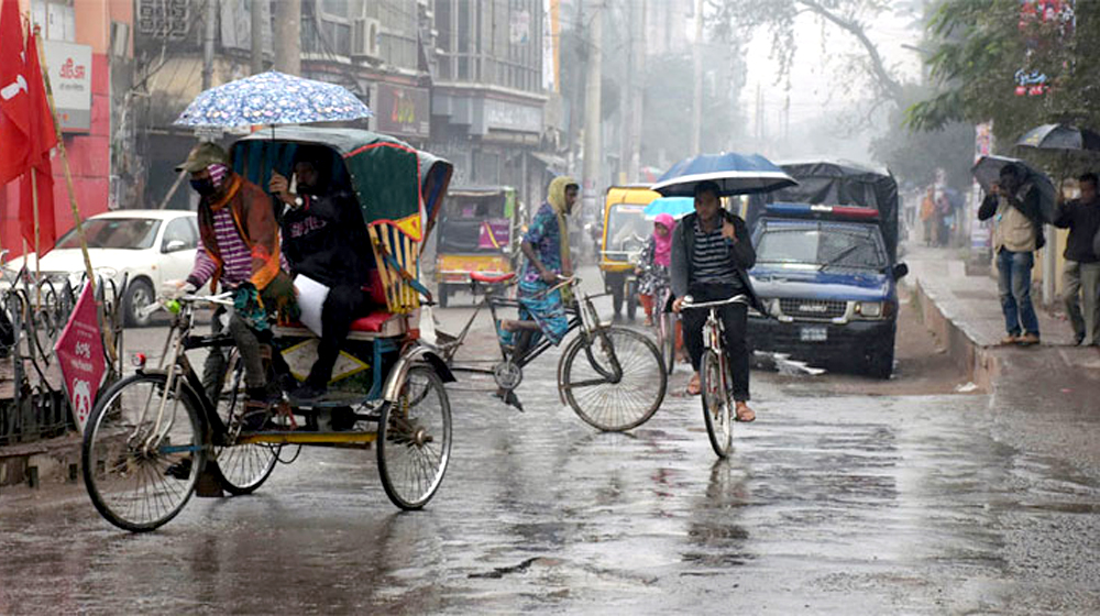 শীতের মধ্যেই বৃষ্টির আভাস, লঘুচাপের শঙ্কা