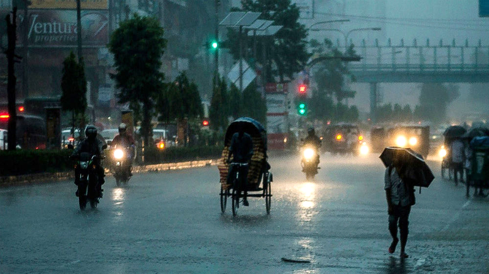 তিন বিভাগে ভারী বৃষ্টির আভাস