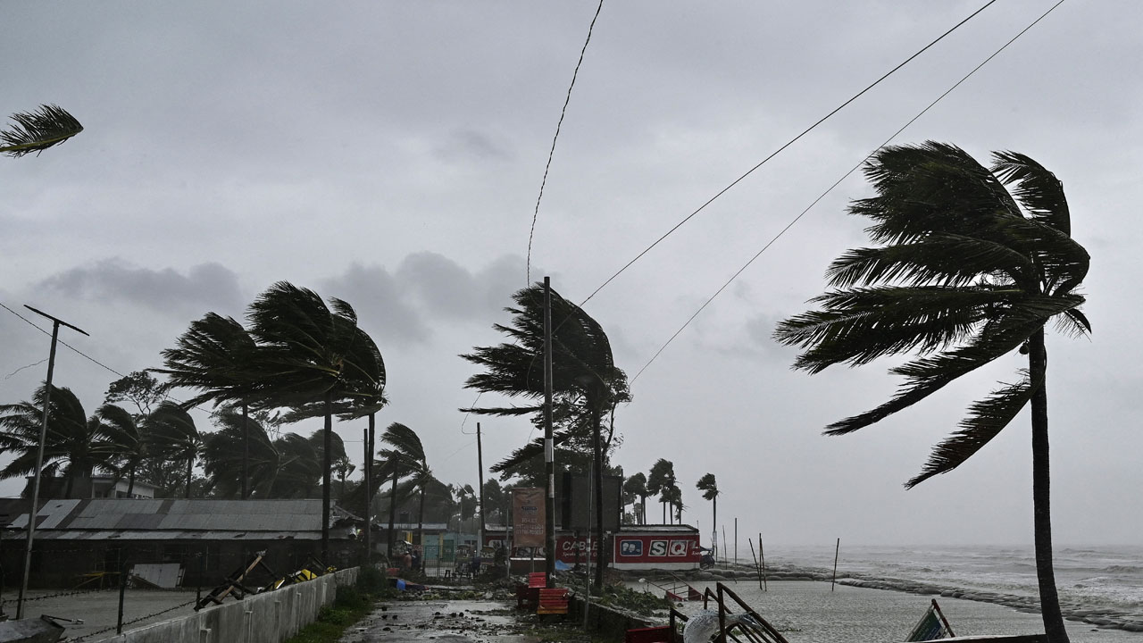 ৭ অঞ্চলে ঝড়ো বৃষ্টির আভাস