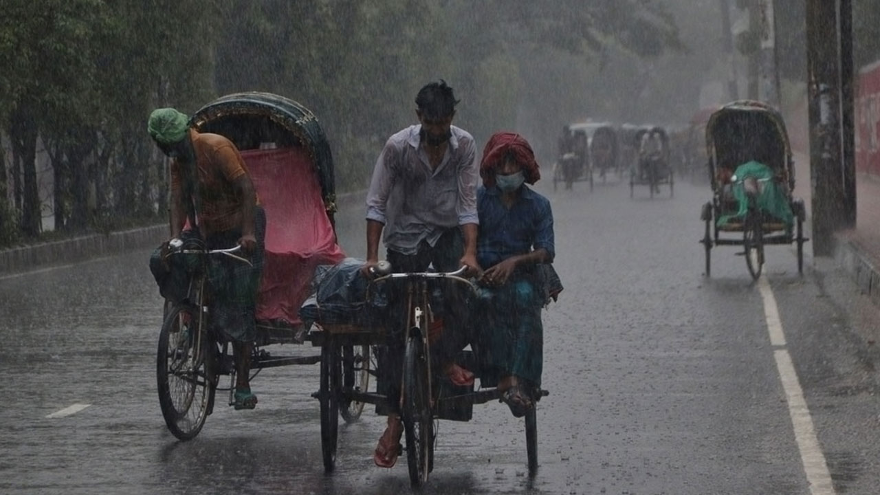 চার বিভাগে বৃষ্টি হতে পারে, বাড়তে পারে তাপমাত্রাও