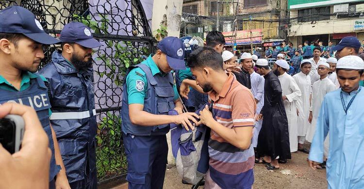 বায়তুল মোকাররমে নিরাপত্তা জোরদার