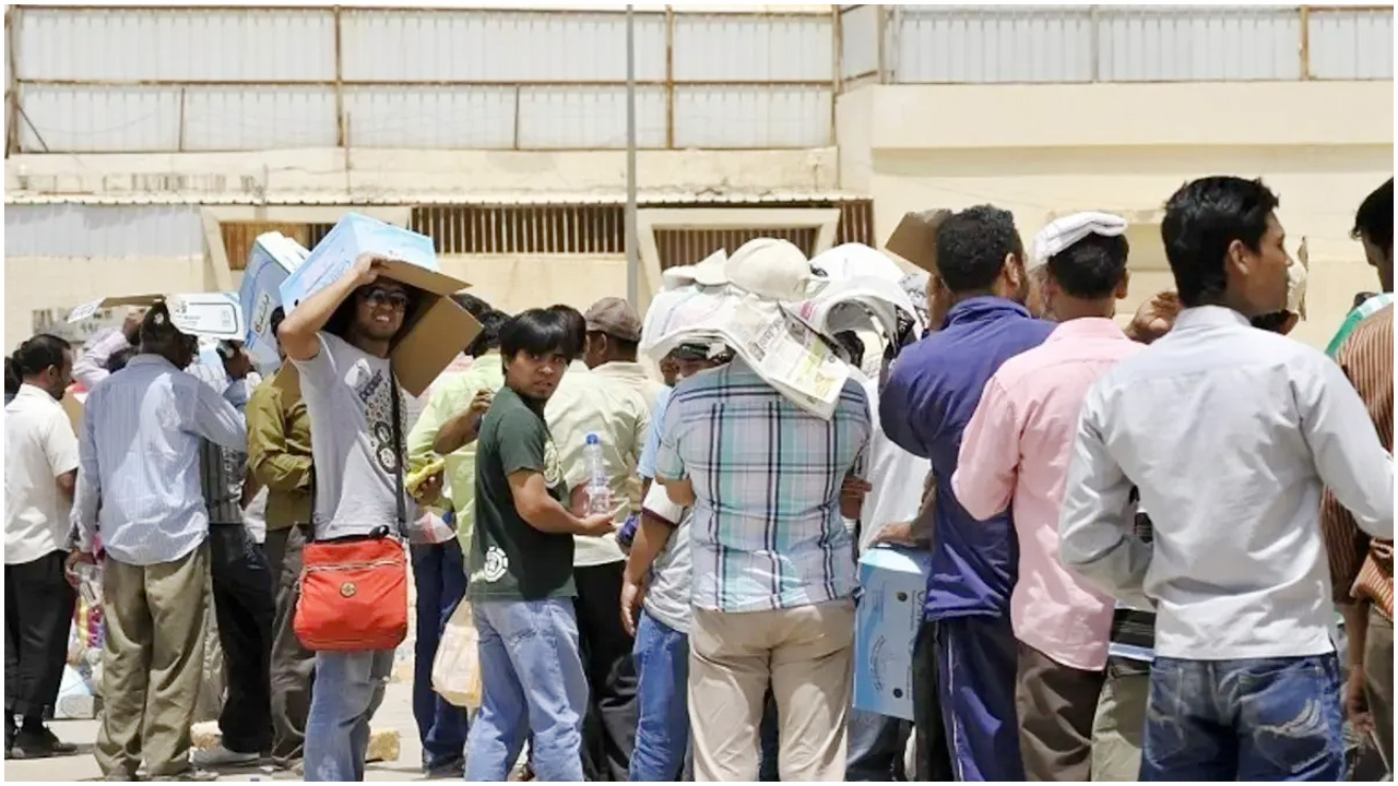 সৌদিতে ২০ হাজারের বেশি প্রবাসী গ্রেপ্তার