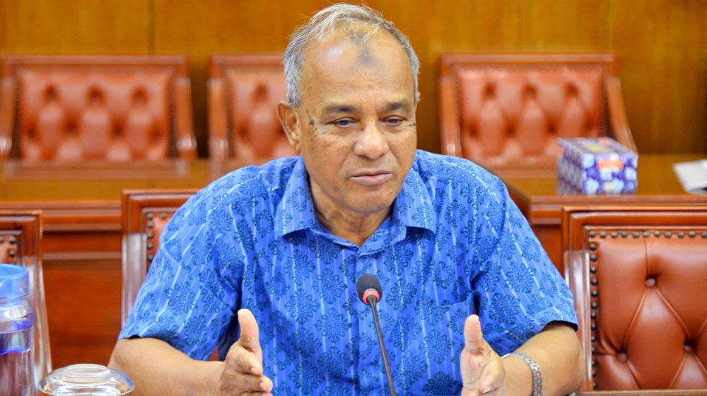 ঢাকা লকডাউন নিয়ে কোনো শঙ্কা নেই, সেনাবাহিনী মোতায়েন থাকবে: স্বরাষ্ট্র উপদেষ্টা