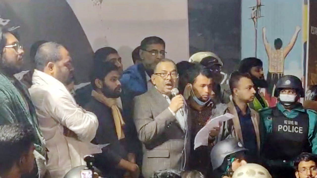 হাদি হত্যা মামলার চার্জশিট জানুয়ারির ৭ তারিখের মধ্যে : আইজিপি