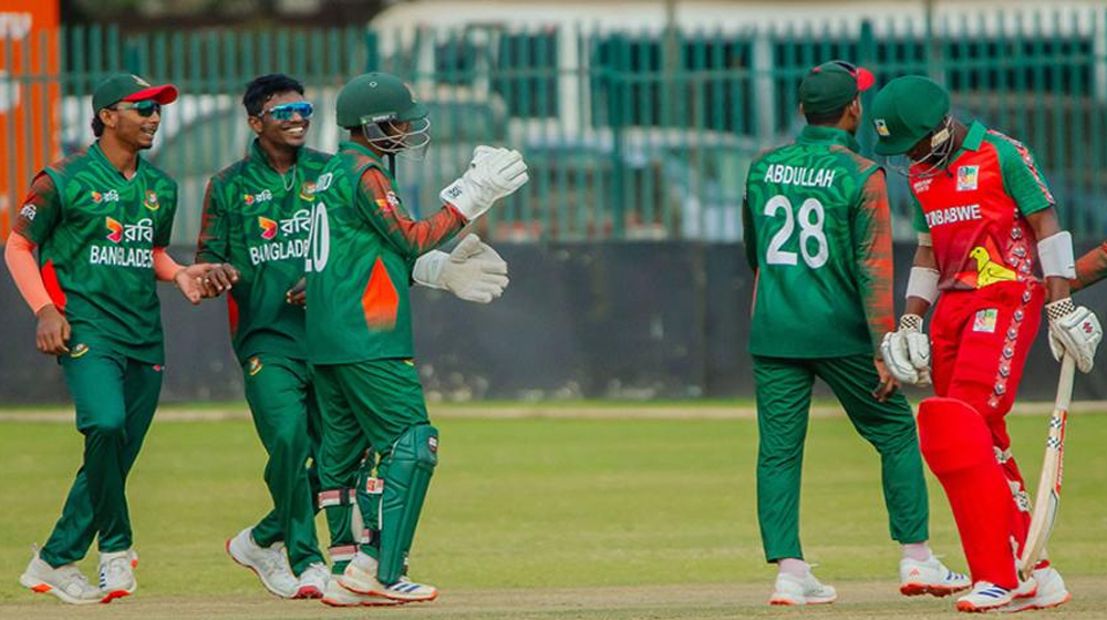 জিম্বাবুয়েকে ৮ উইকেটে হারিয়ে ফাইনালে বাংলাদেশ অনূর্ধ্ব-১৯