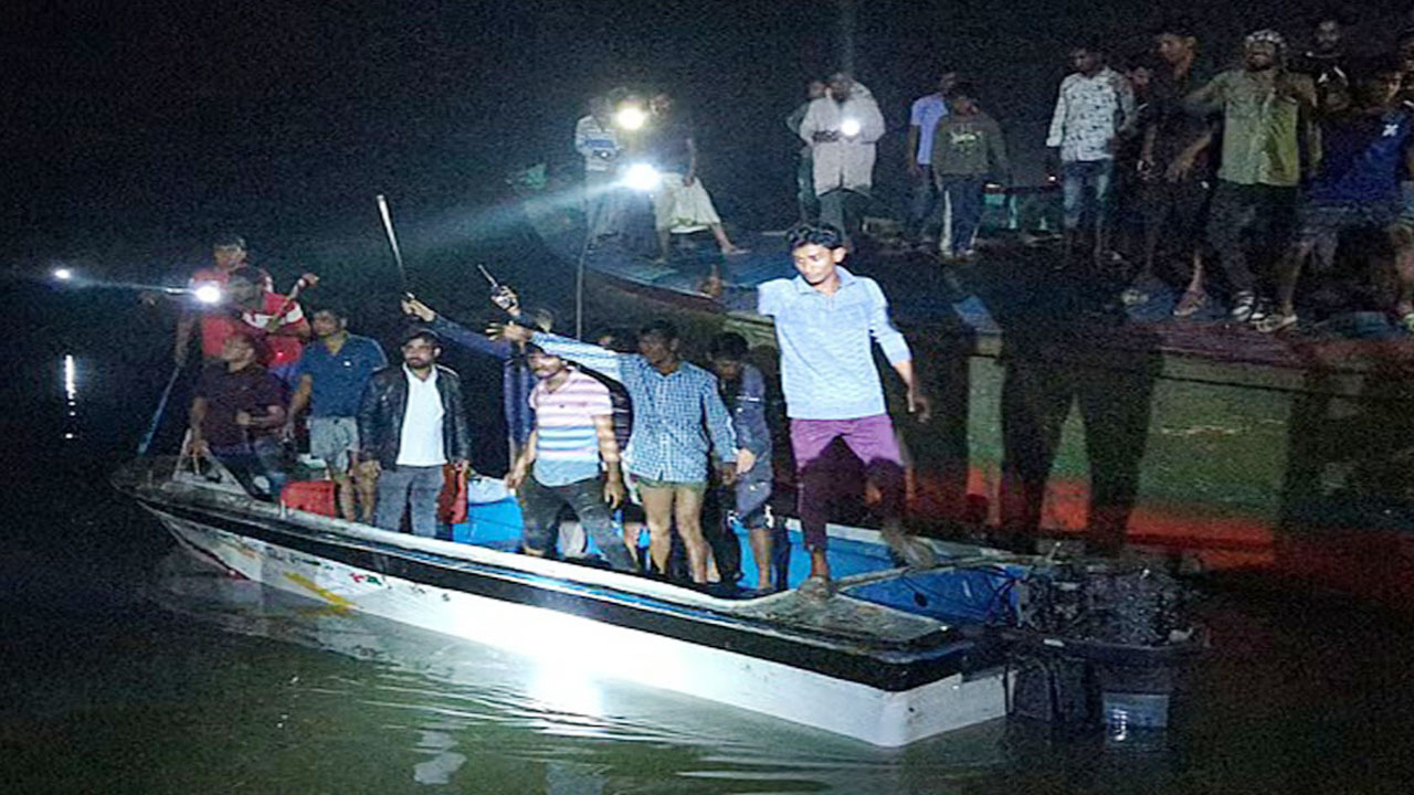 মাদারীপুরে নদীতে ভেসে উঠল গণপিটুনিতে নিখোঁজ ডাকাতের মরদেহ, নিহত বেড়ে ৪