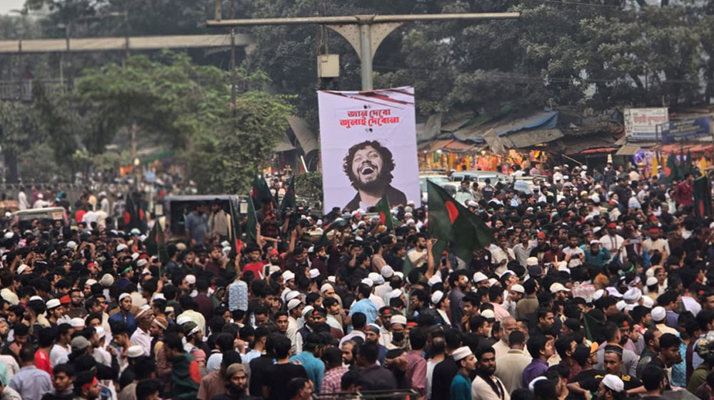 ২৪ ঘণ্টার আলটিমেটাম দিয়ে শাহবাগ ছাড়লেন বিক্ষোভকারীরা