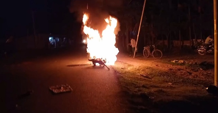পাকুন্দিয়ায় আওয়ামী লীগ-বিএনপি সংঘর্ষ, যুবদল নেতাসহ আহত ২