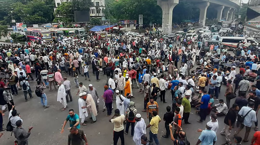 শাহবাগে বিডিআর সদস্যদের পদযাত্রায় পুলিশের বাধা