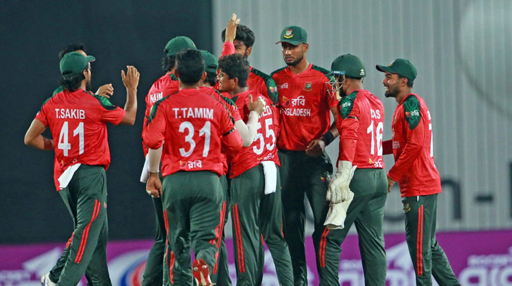 শ্রীলঙ্কার বিপক্ষে জয় দিয়ে বাংলাদেশের সুপার ফোরের যাত্রা শুরু
