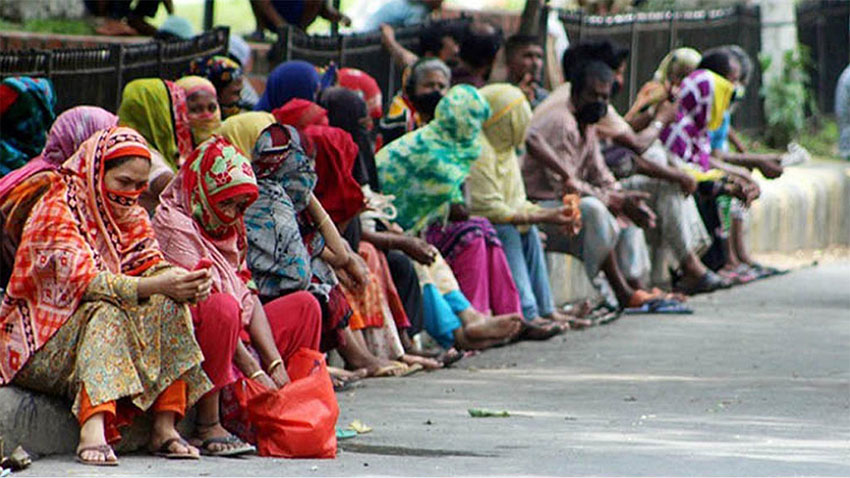 দারিদ্র্যসীমার নিচে যাওয়ার ঝুঁকিতে বাংলাদেশের এক-তৃতীয়াংশ মানুষ
