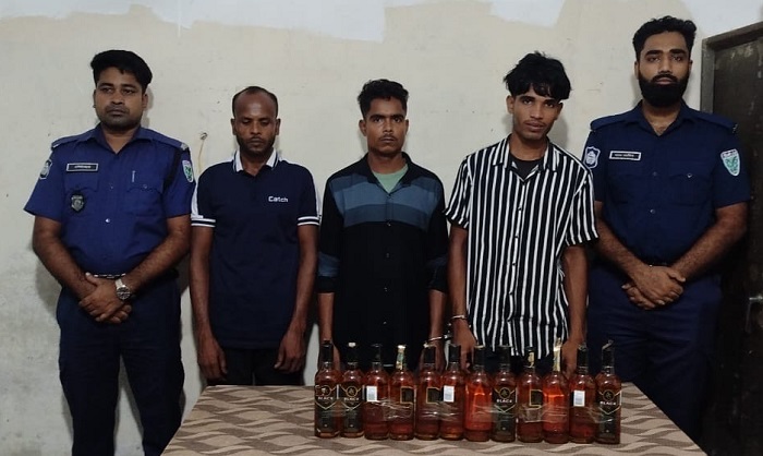 ছাতকে বিদেশী মদসহ গ্রেফতার ৩
