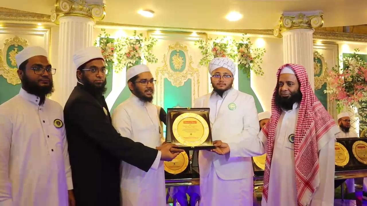 মিশরে বাংলাদেশি কৃতি শিক্ষার্থীদের সংবর্ধনা