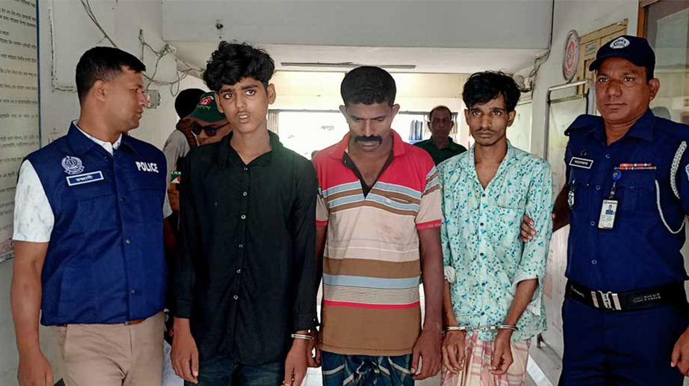 টাঙ্গাইলে ট্রেনে বিভ্রান্ত যুবতীকে সংঘবদ্ধ ধর্ষণ, ৩ সিএনজি চালক গ্রেপ্তার