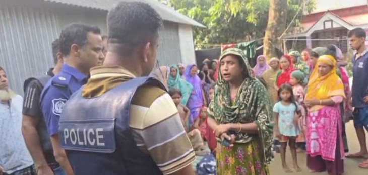 নরসিংদীতে গৃহবধূকে গুলি করে হত্যা