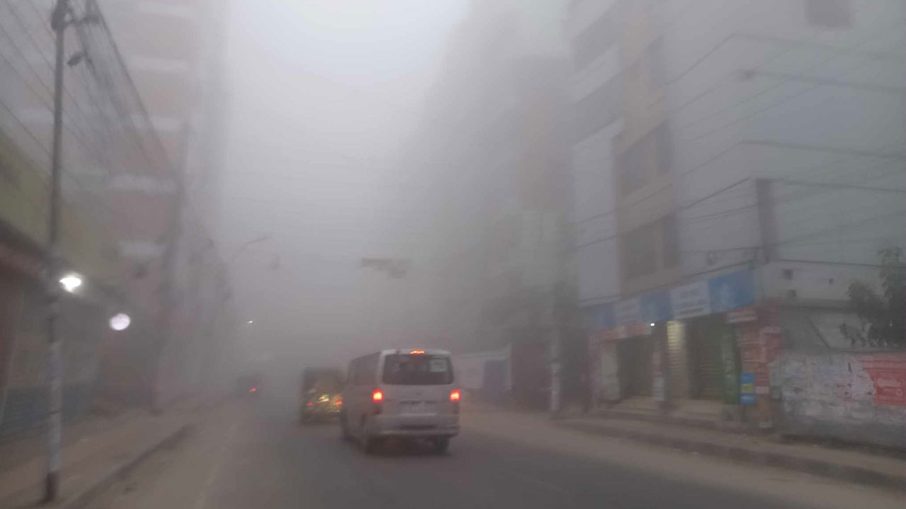 রাত থেকেই জেঁকে বসছে ঠান্ডা, শৈত্যপ্রবাহের সতর্কতা