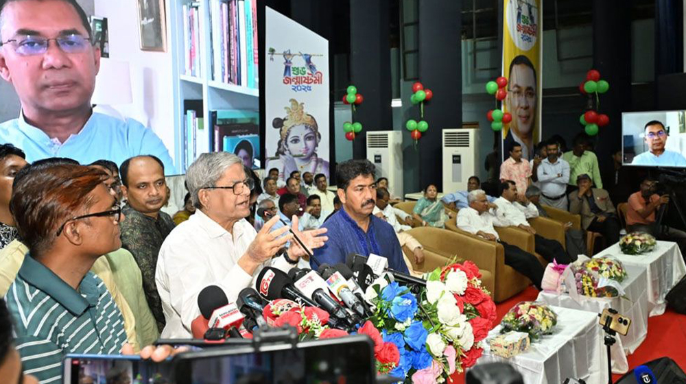 একাত্তরকে ভুলিয়ে দেওয়ার ষড়যন্ত্র চলছে: মির্জা ফখরুল
