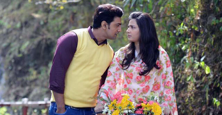 বক্স অফিসে ‘ধূমকেতু’ ঝড়