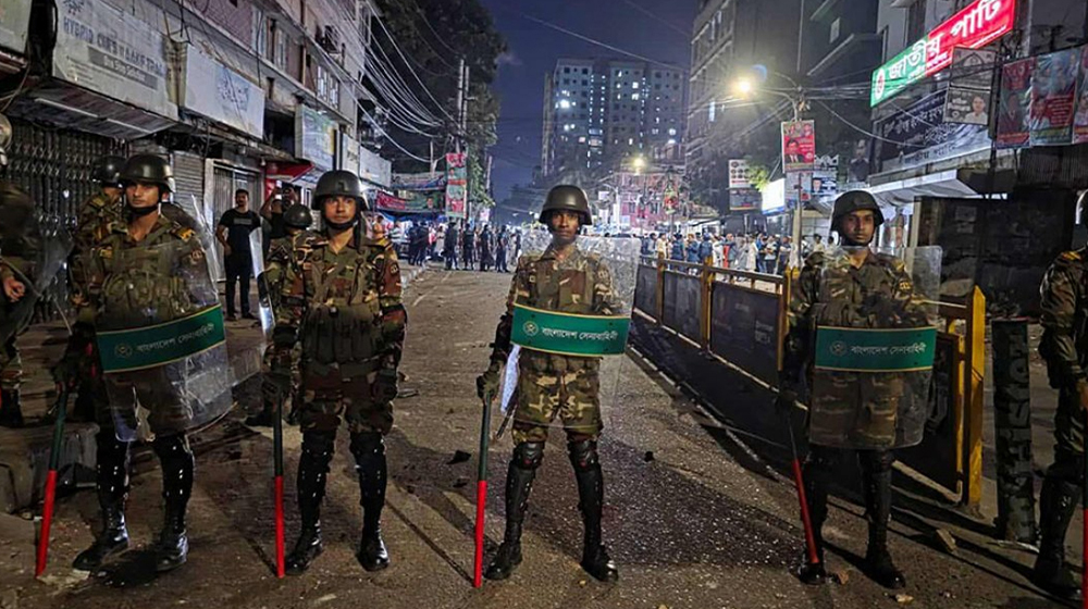 রাজধানীতে জাপা-গণঅধিকার পরিষদের সংঘর্ষ, সেনা মোতায়েন