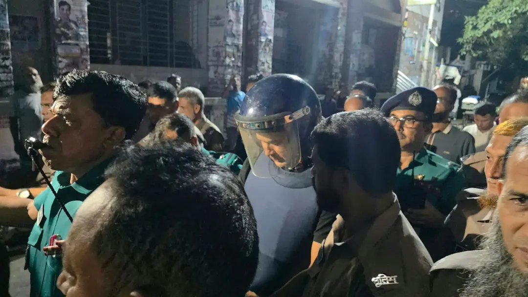 রাষ্ট্রদ্রোহ মামলায় ক্যান্টনমেন্ট থানার সাবেক ওসি ৫ দিনের রিমান্ডে