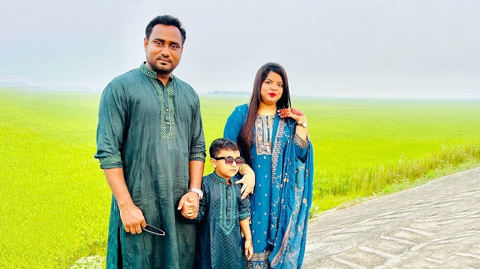 মিঠামইনে পিকআপের ধাক্কায় প্রাণ গেল স্বামী-স্ত্রী ও সন্তানের