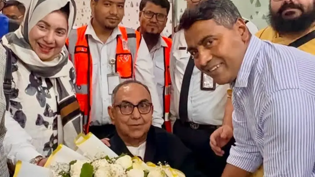 সাড়ে ৫ মাস পর দেশে ফিরেছেন মির্জা আব্বাস