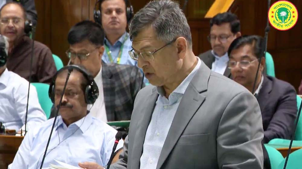 সংবিধান কখনো সংস্কার হয় না, সংশোধন হয়: সংসদে স্বরাষ্ট্রমন্ত্রী