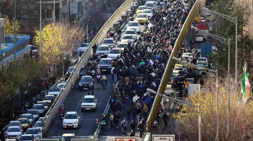 ইরানে হস্তক্ষেপ করলে পুরো মধ্যপ্রাচ্য অস্থিতিশীল হবে: যুক্তরাষ্ট্রকে তেহরানের হুঁশিয়ারি
