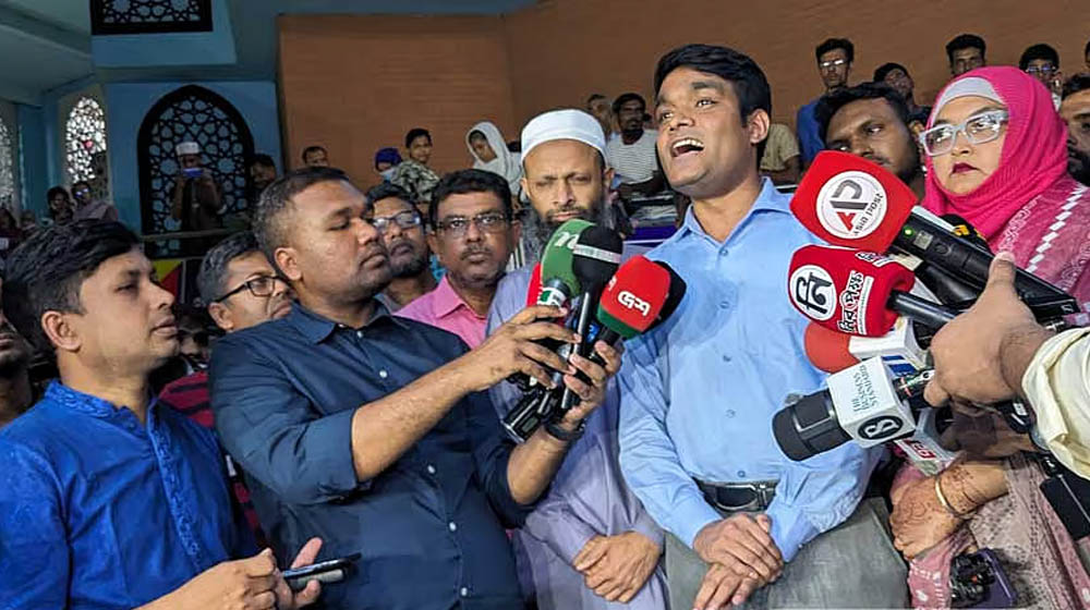 অস্বাস্থ্যকর পরিবেশের জন্য আ-দ্বীন হাসপাতালকে ৩ লাখ টাকা জরিমানা