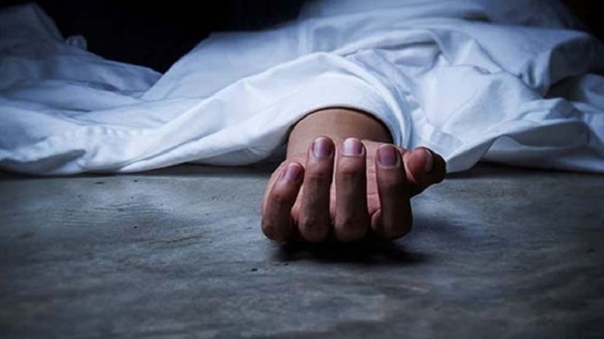 তাড়াইলে কিশোরীর ঝুলন্ত মরদেহ উদ্ধার