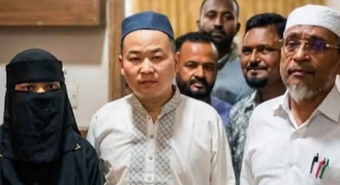 প্রেমের টানে চীন থেকে নেত্রকোণায় তরুণ, ধর্ম বদলে বিয়ে