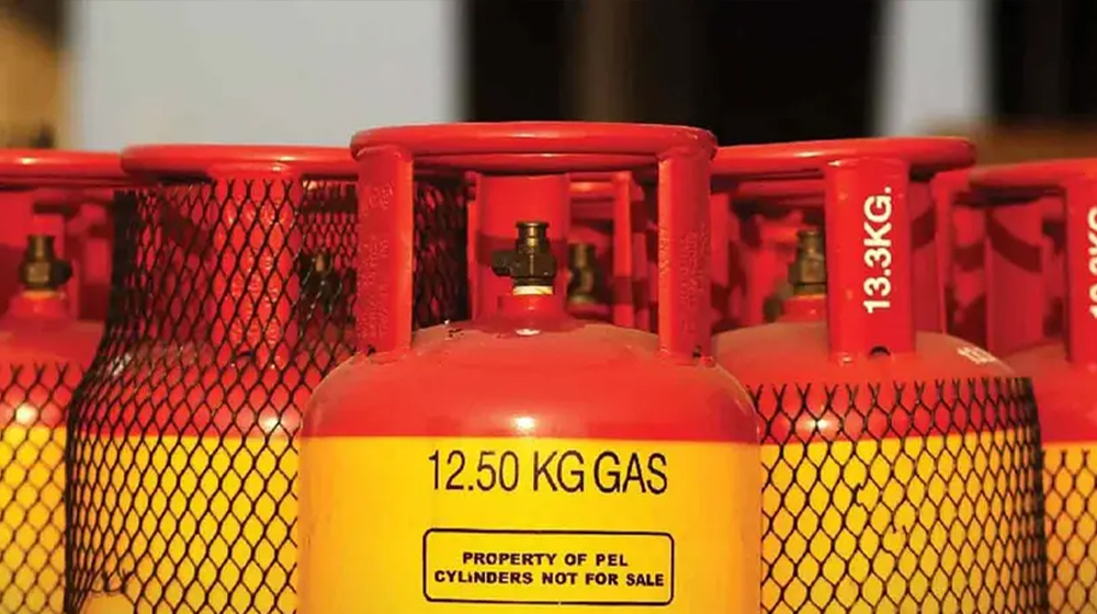 ১২ কেজি এলপিজির দাম বেড়ে ১৯৪০ টাকা