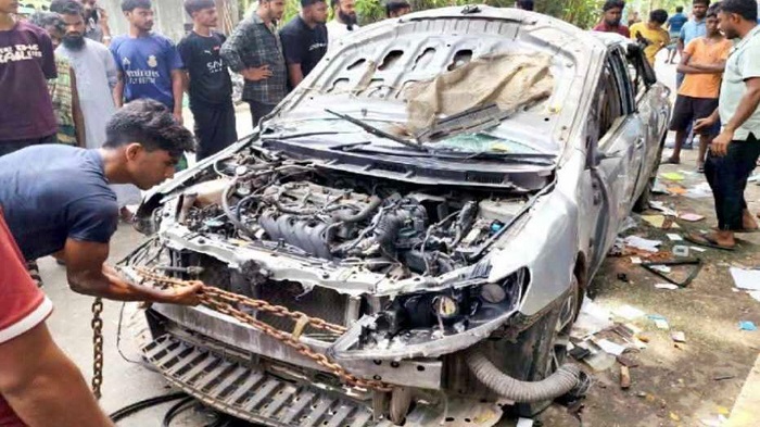 পাকুন্দিয়ায় সড়ক দুর্ঘটনায় ব্যবসায়ী নিহত, প্রতিবাদে অবরোধ