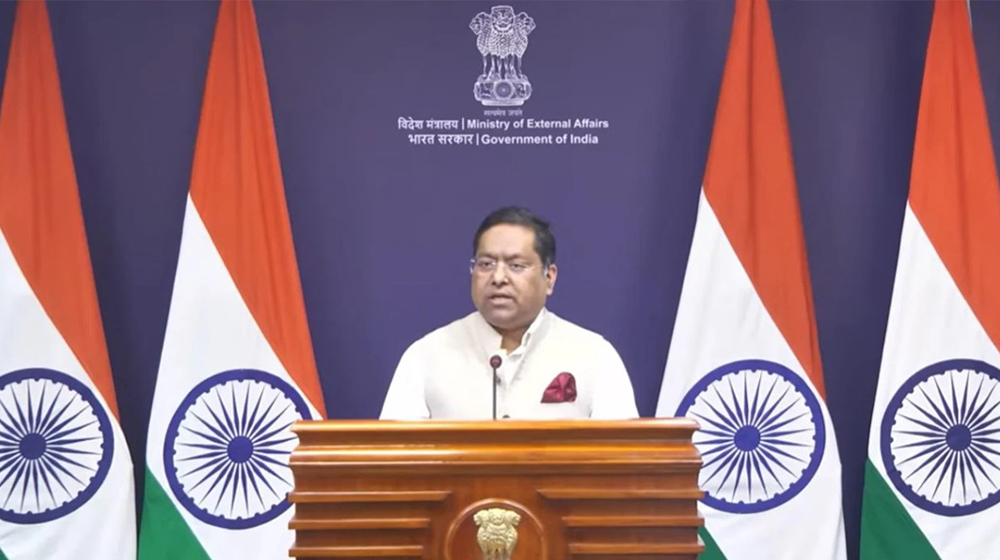 শেখ হাসিনাকে প্রত্যর্পণের অনুরোধ খতিয়ে দেখছে ভারত: জয়সোয়াল