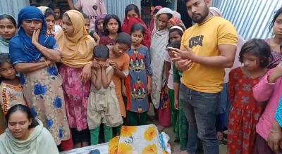 কুলিয়ারচরে টমটমের ধাক্কায় বাবা-ছেলে নিহত