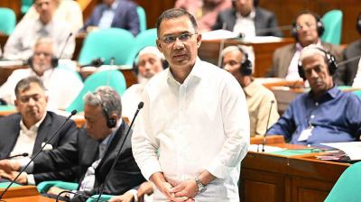বিরোধীদলীয় নেতাকে ১৫০ টাকার লাঞ্চের দাওয়াত প্রধানমন্ত্রীর