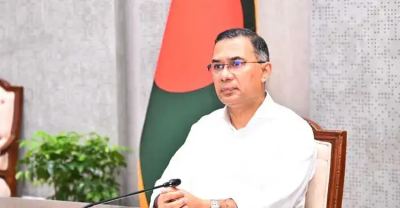 সরকারি নির্দেশনার অপেক্ষায় না থেকে দায়িত্ববোধ থেকে কাজ করতে হবে : প্রধানমন্ত্রী