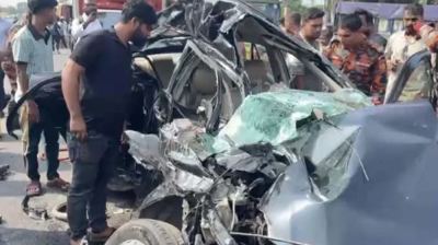 মুন্সীগঞ্জে বাস-প্রাইভেটকার সংঘর্ষে নিহত ৪