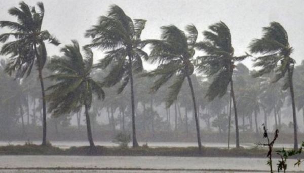 ৮ জেলায় তীব্র ঝড়ের পূর্বাভাস