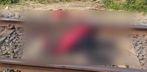 সান্তাহারে ট্রেনে কাটা পড়ে নারীর মৃত্যু